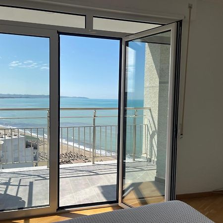 Beachfront Marilyn Дуррес Экстерьер фото