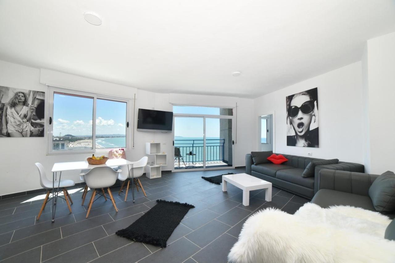 Beachfront Marilyn Дуррес Экстерьер фото