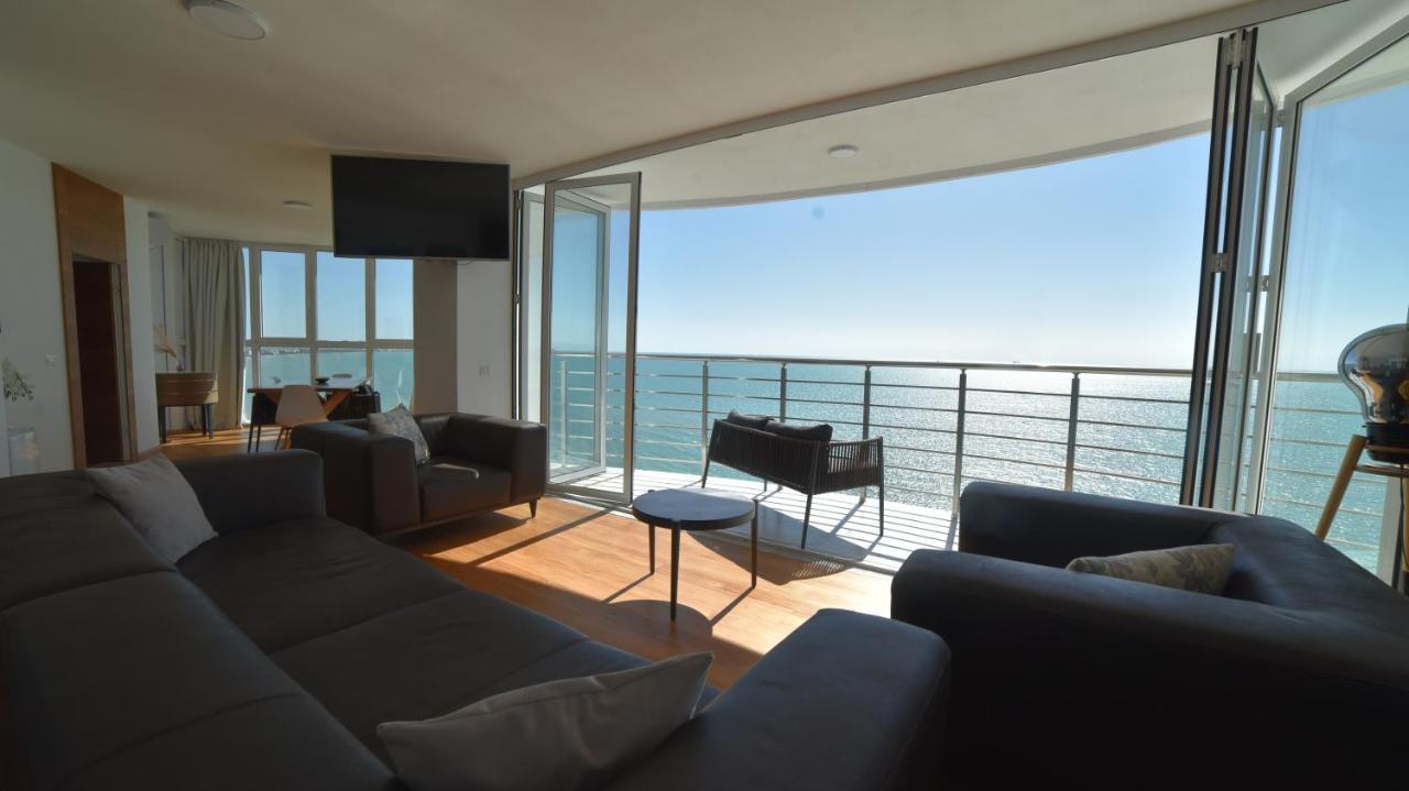 Beachfront Marilyn Дуррес Экстерьер фото