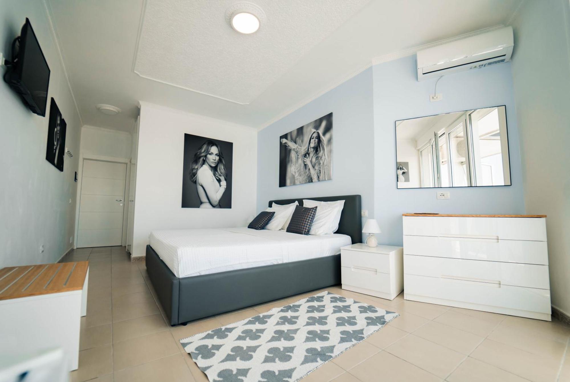 Beachfront Marilyn Дуррес Экстерьер фото